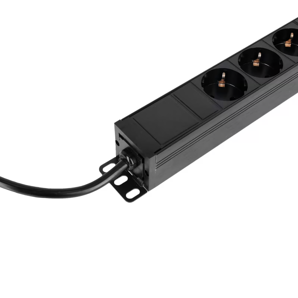 RACK PDU 8 - 3