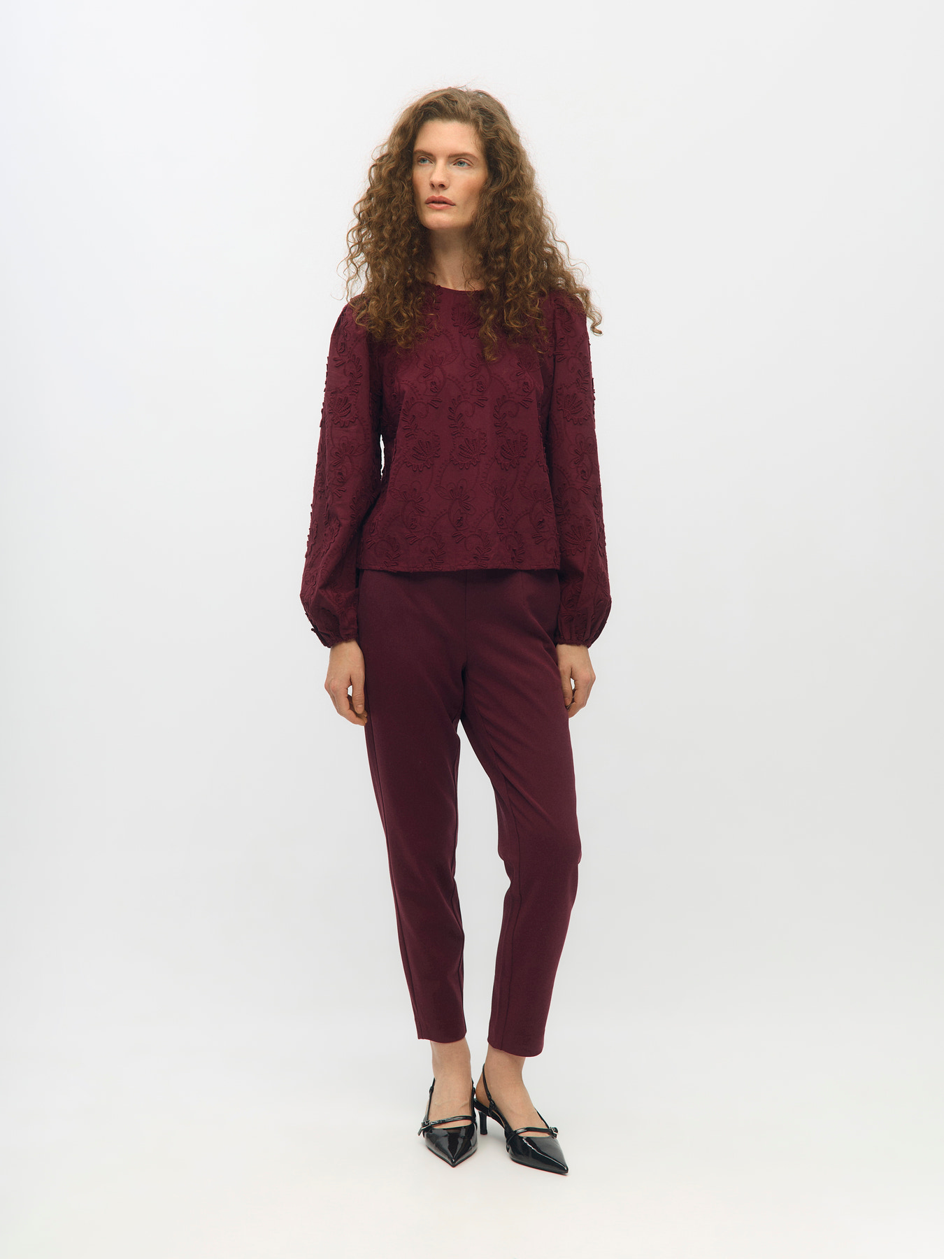 OBJMYA RE LS TOP NOOS Windsor Wine - 4