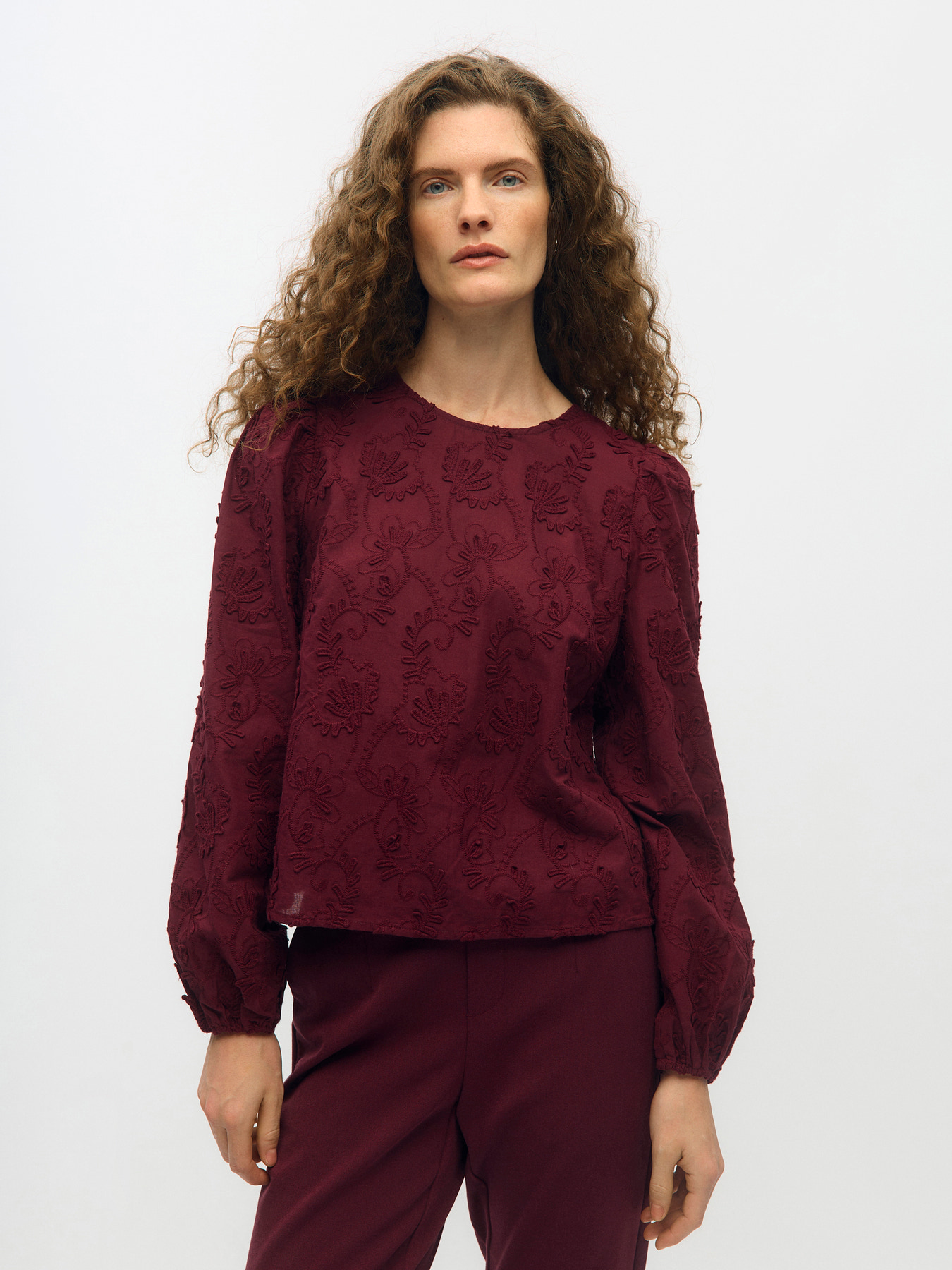 OBJMYA RE LS TOP NOOS Windsor Wine - 2