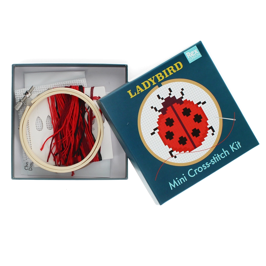 Mini broderikit korsstygn - Nyckelpiga från Rex London - 2