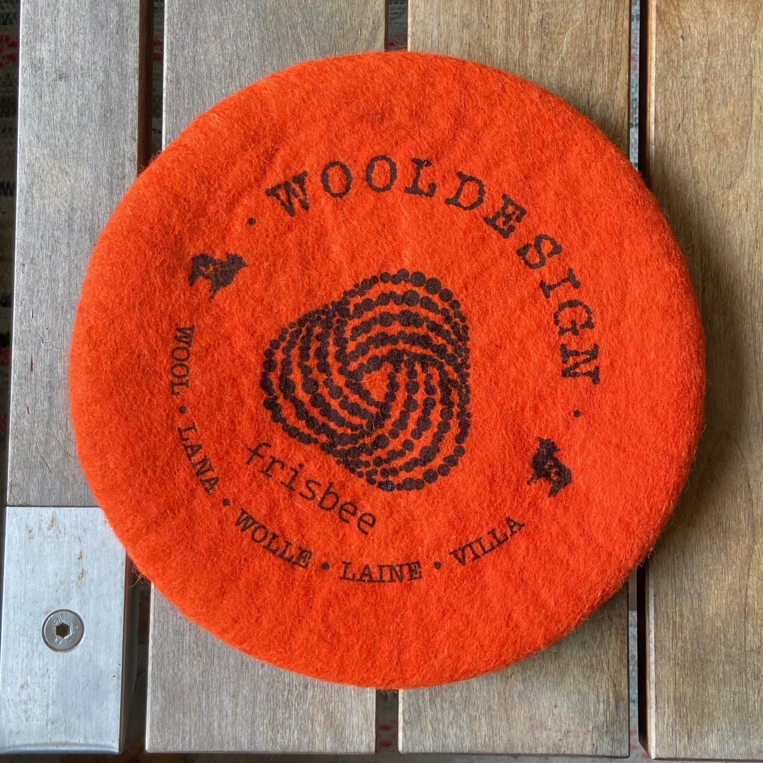 Frisbee i tovad ull - 2