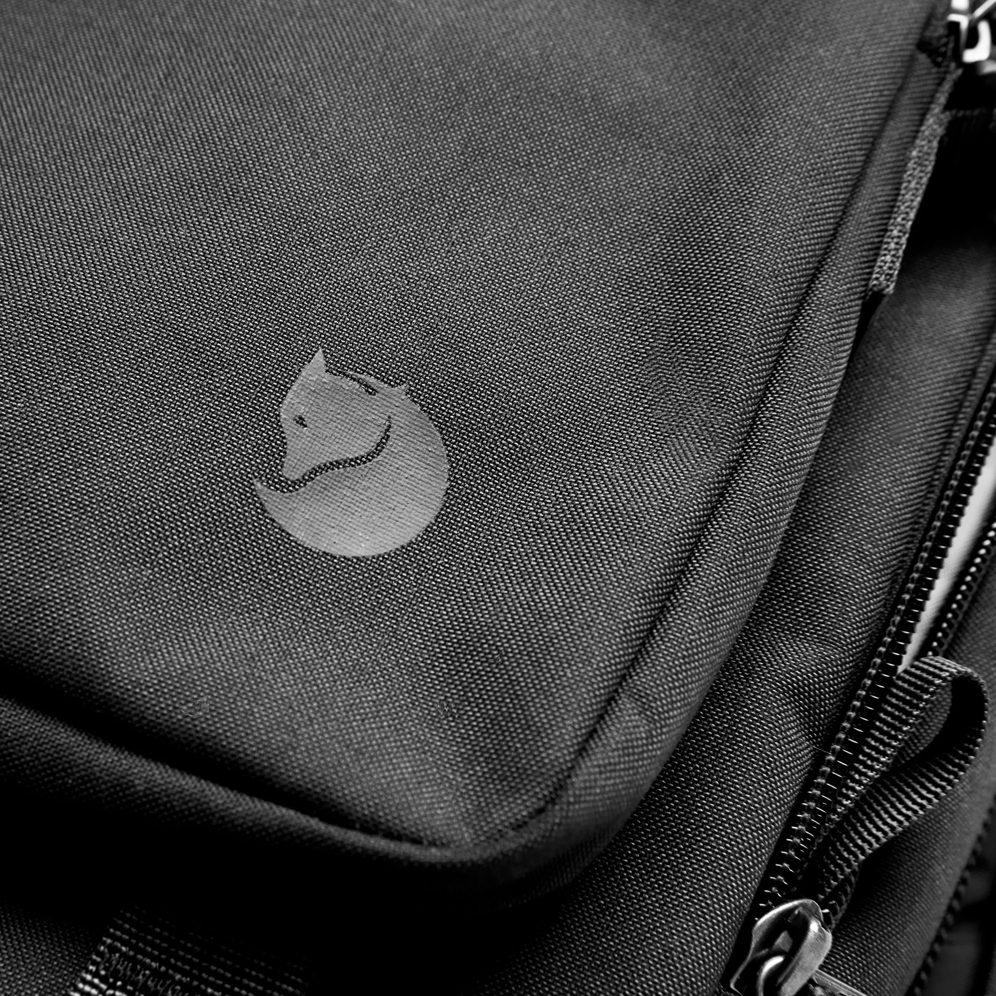 Färden Carry-On Pack - 8