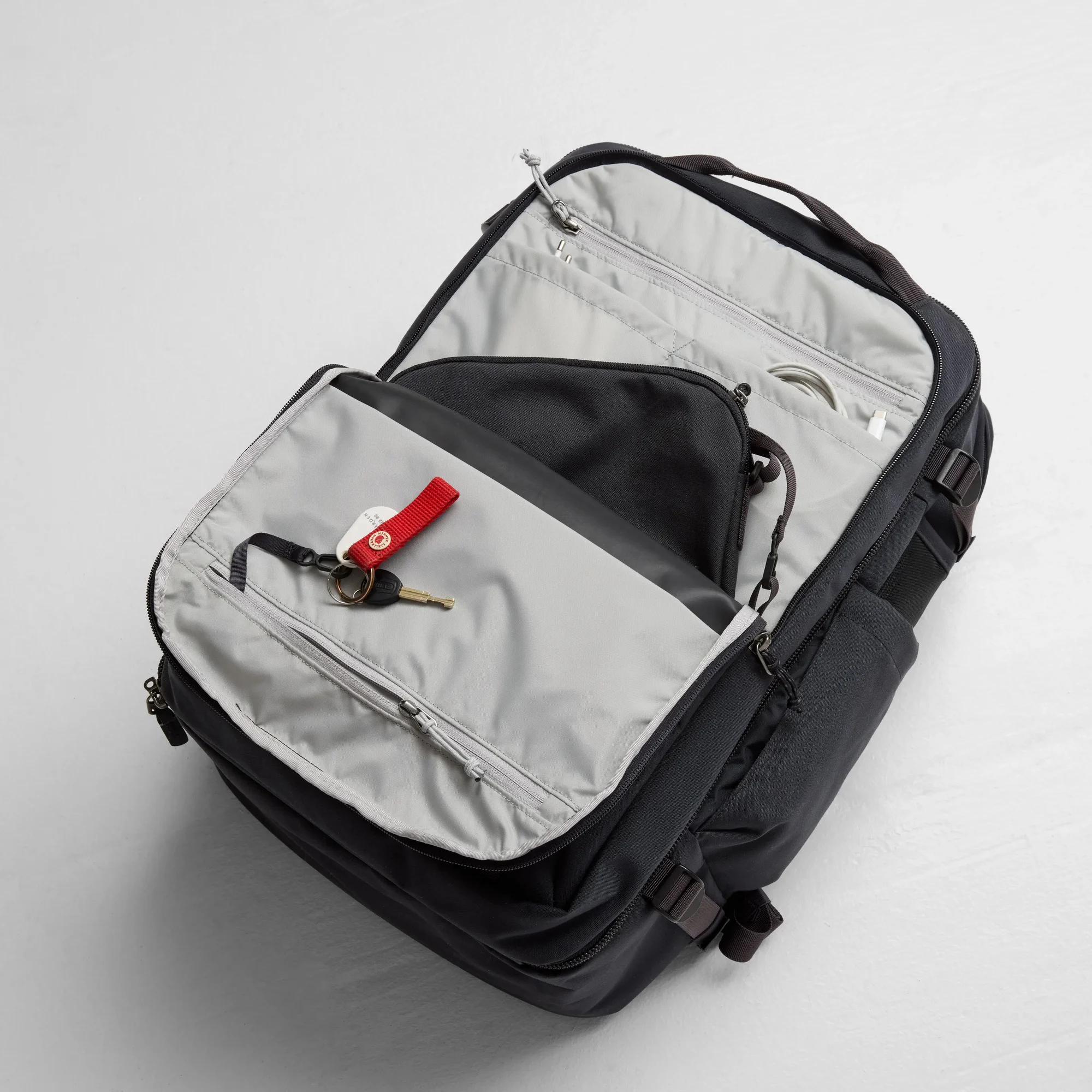 Färden Carry-On Pack - 10