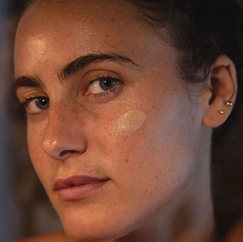 Naked BB Screen SPF50 PA+++  -  Sol de Ibiza