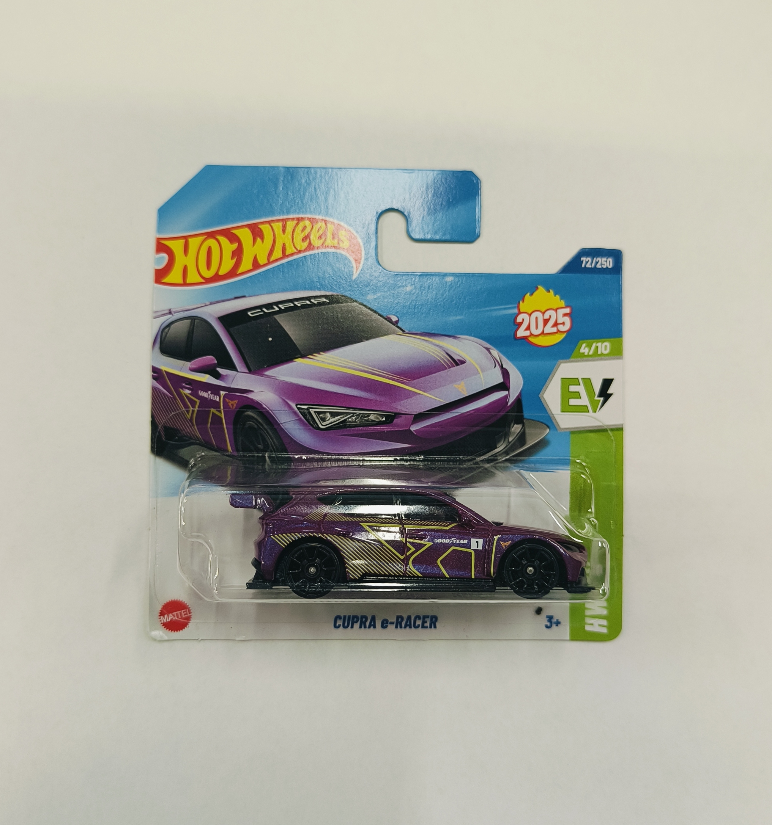Hot Wheels HYW15 Cupra E-Racer