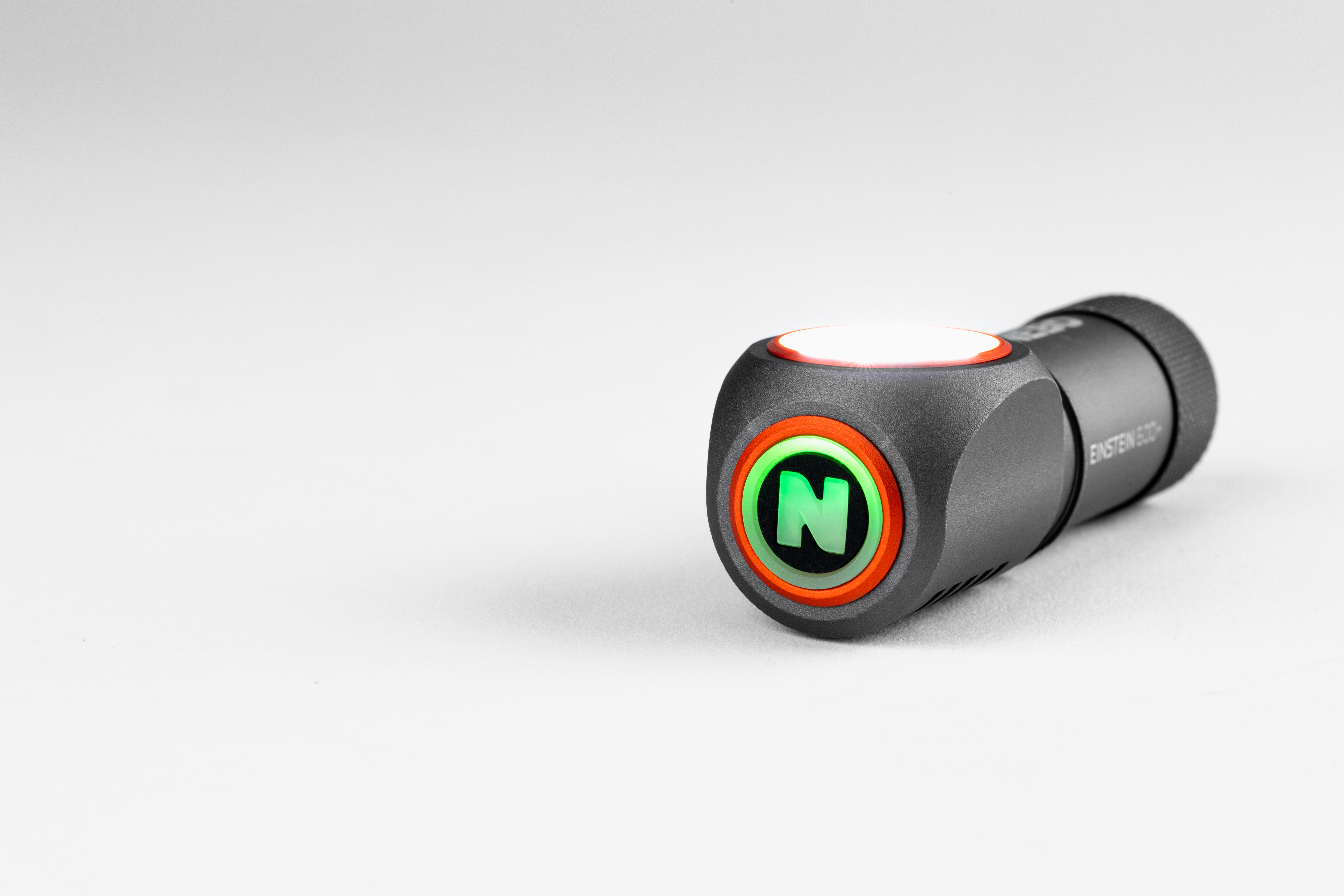 NEBO Einstein 600+  - 3
