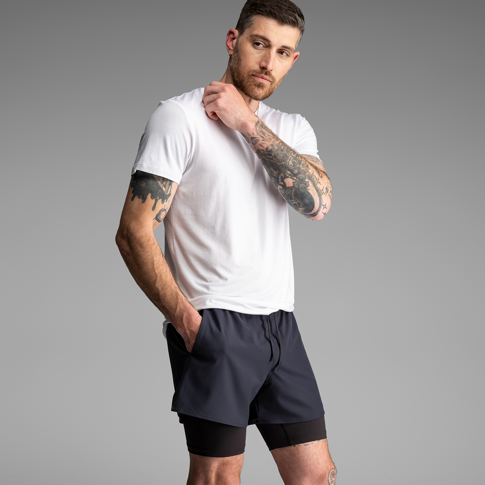 ESSENTIALS CREW T-SHIRT - BLACK/WHITE 2 PACK - 2