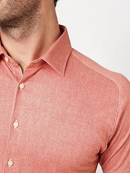 Skjorta kortärm. apricot oxford . Märke  DESOTO, 