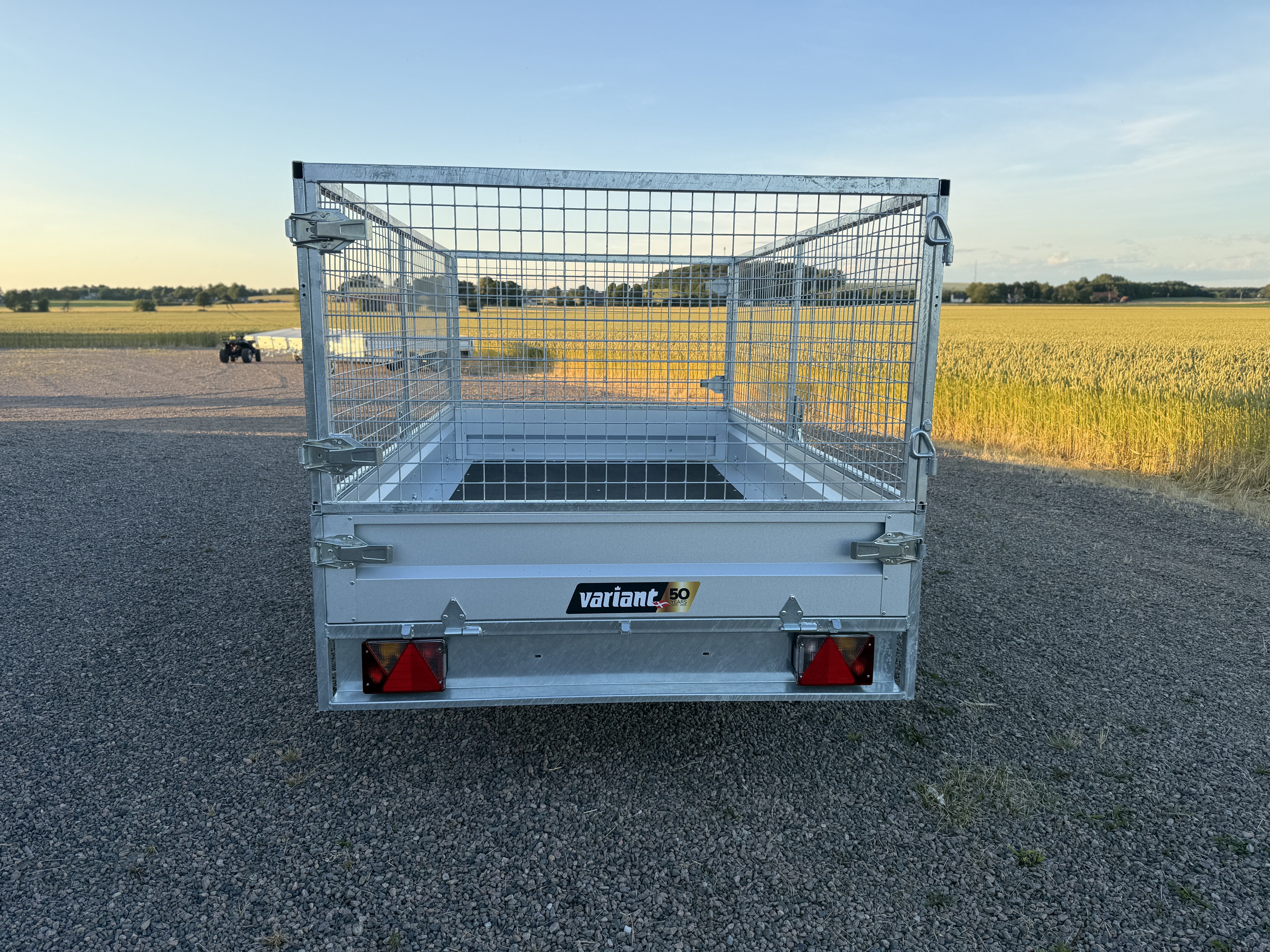 715 S3 Tilt - 750 kg - Gallergrindar 80cm - 3