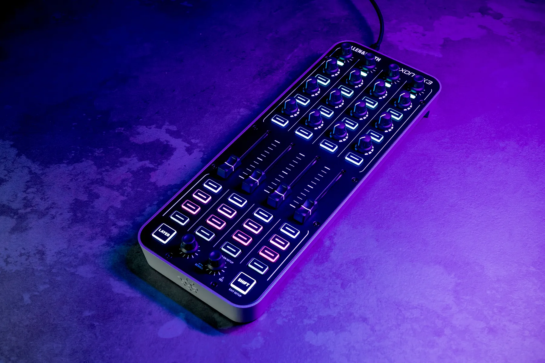 A&H Xone:K3 Controller - 9