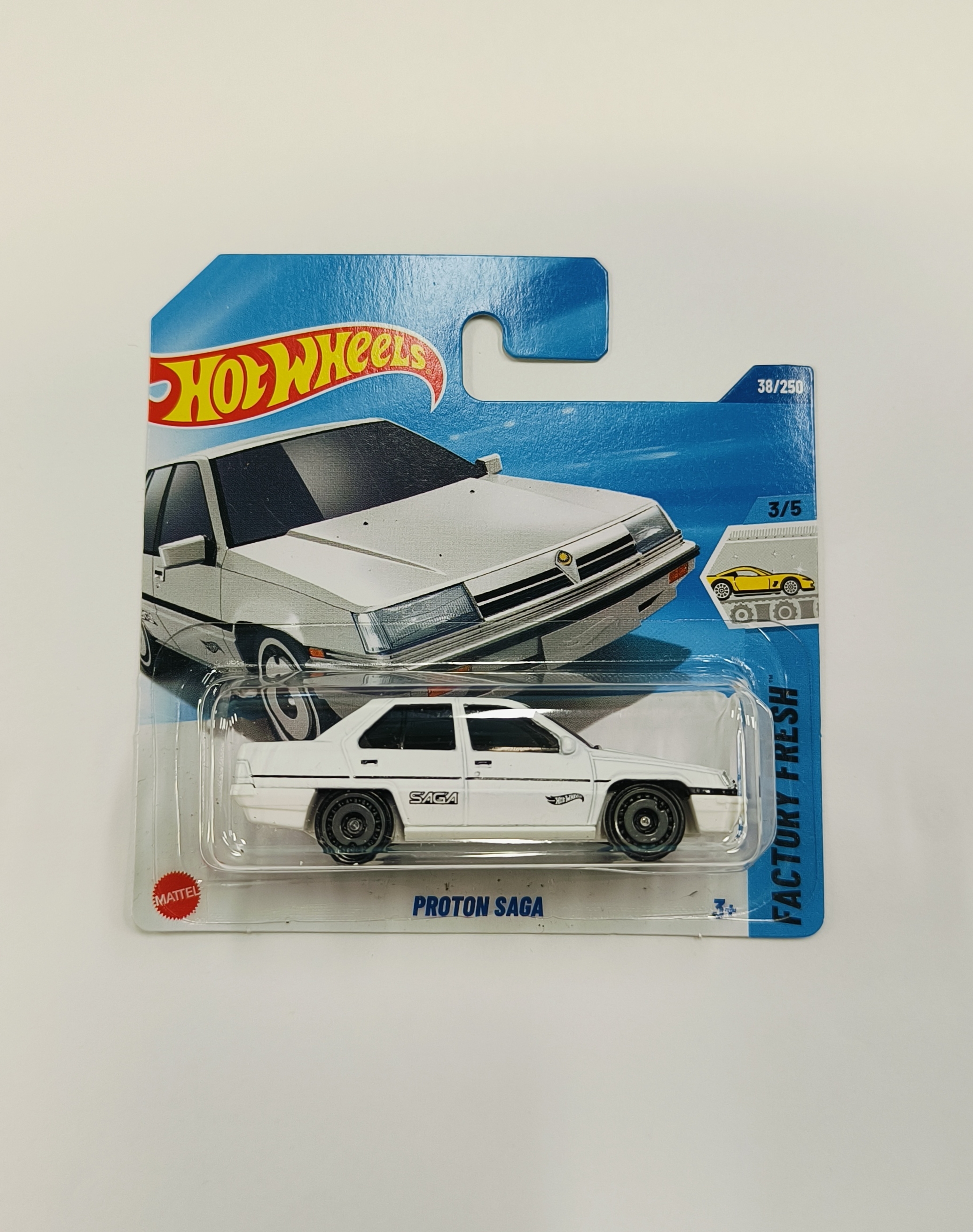 Hot Wheels HYW90 Proton Saga
