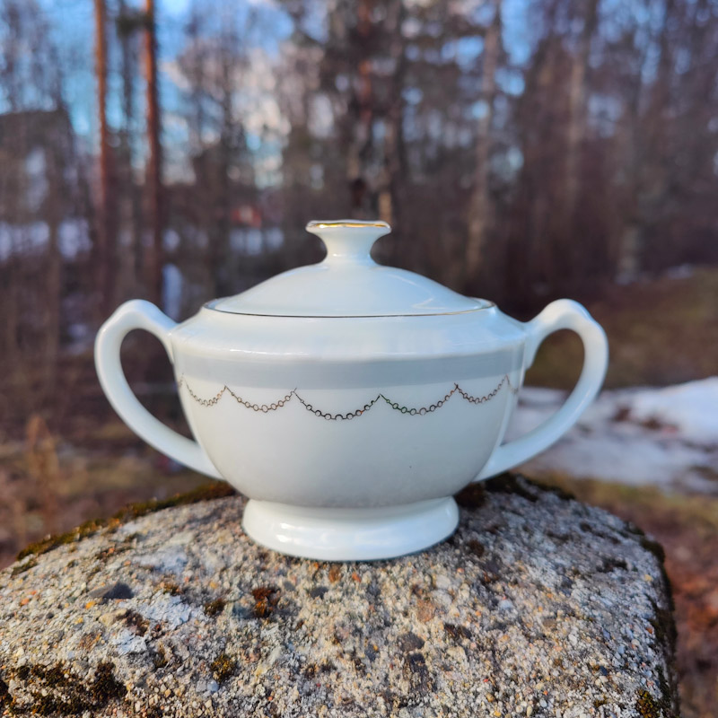 Sockerskål med lock
