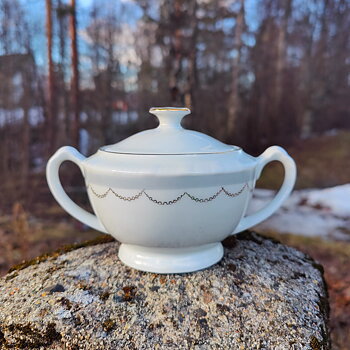 Sockerskål med lock