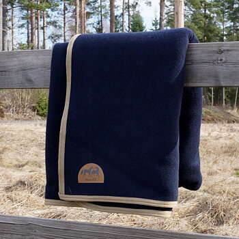 Yllefilt Marin, Sand