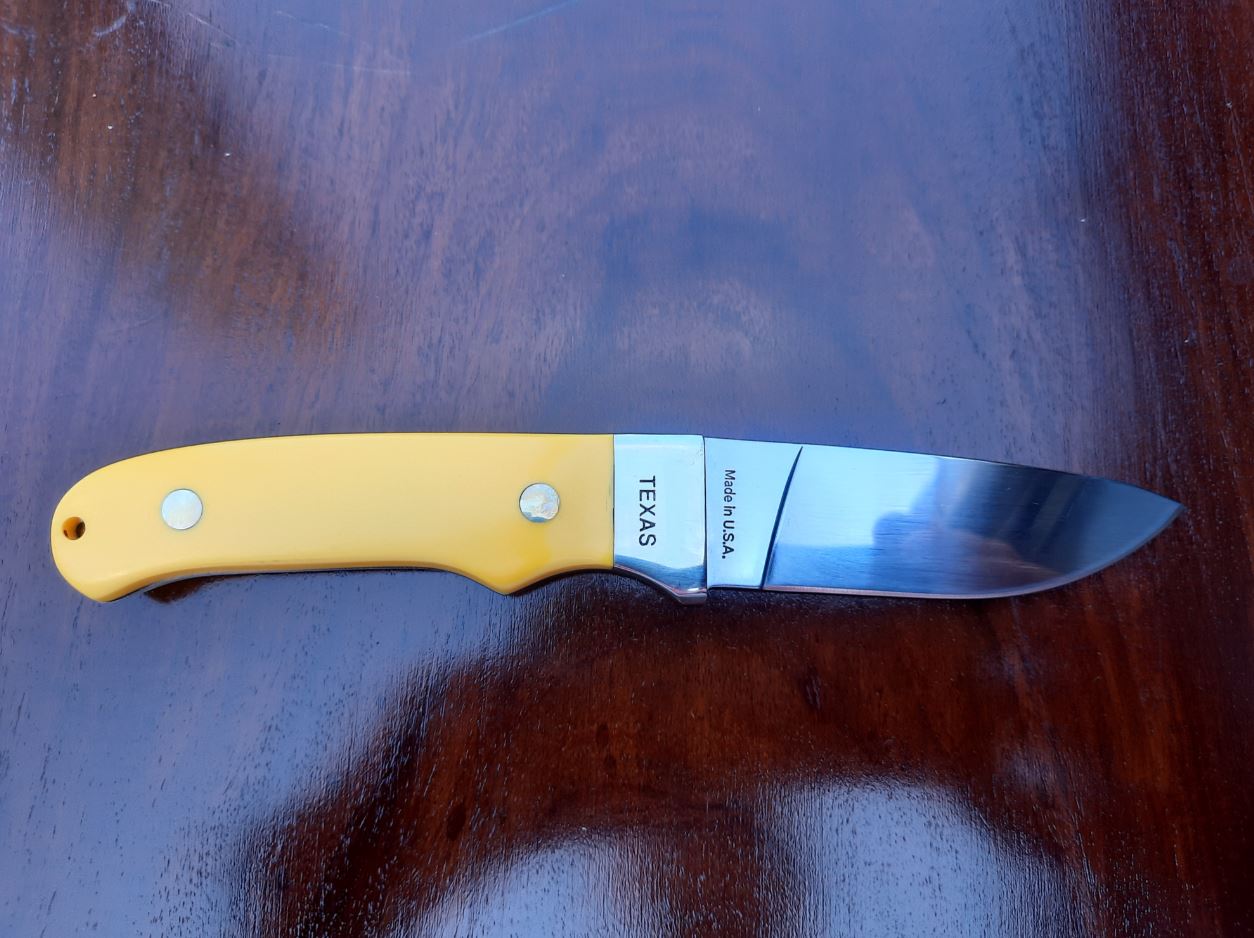 RABATT - Härlig Drop Point Hunter - Made in Texas - 2