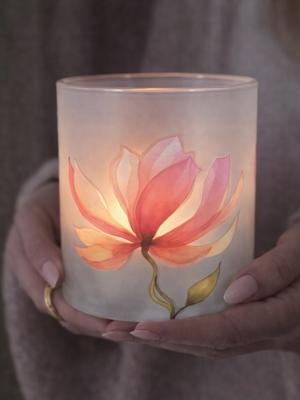 Magnolia Lantern - Vase - Medium - 3