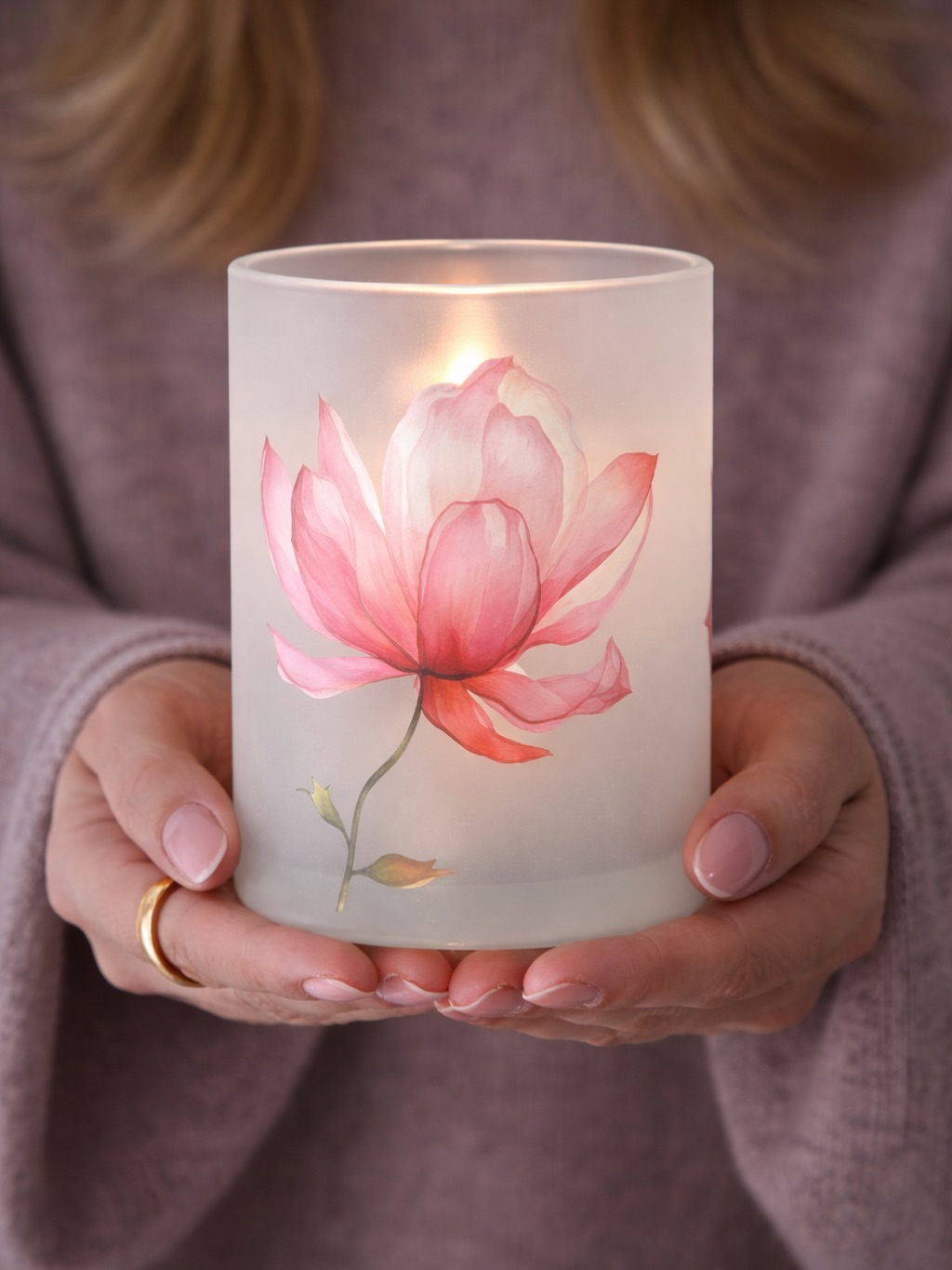 Magnolia Lantern - Vase - Medium