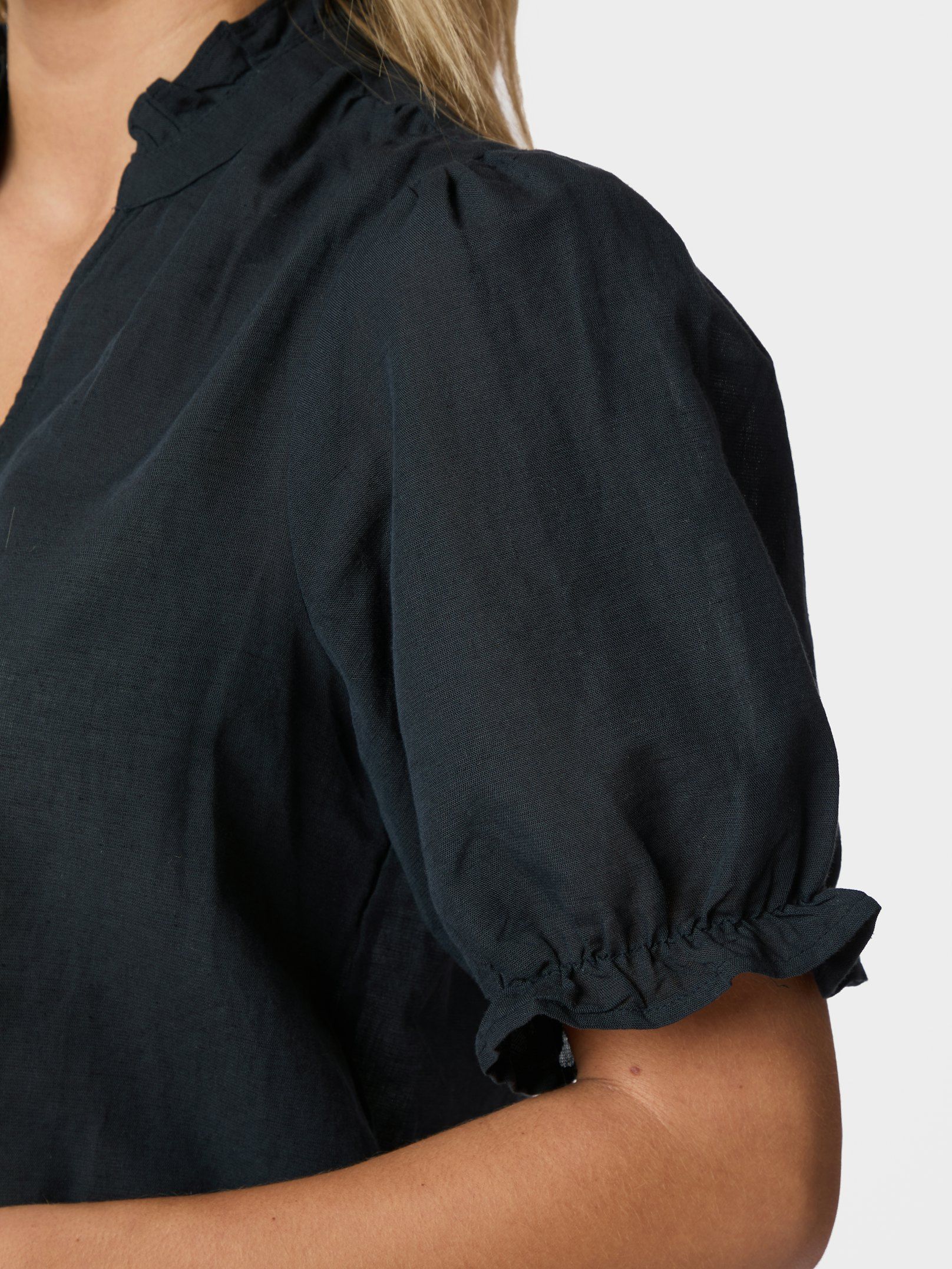 Neo Noir Odesa Linen Blouse Navy - 6