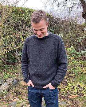 PetiteKnit Hanstholm Sweater Man (21 m st 4)
