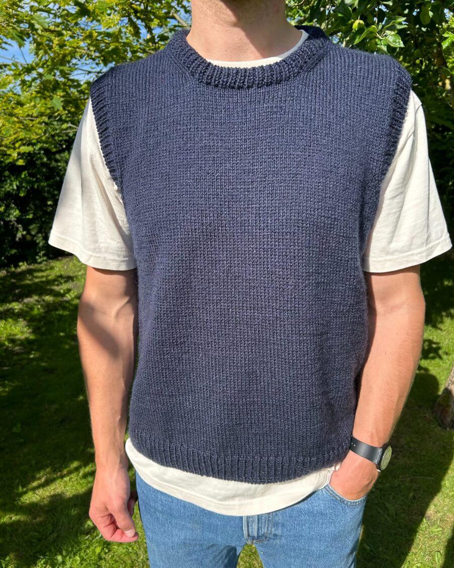 PetiteKnit Novice Slipover Man (20 m st 4)