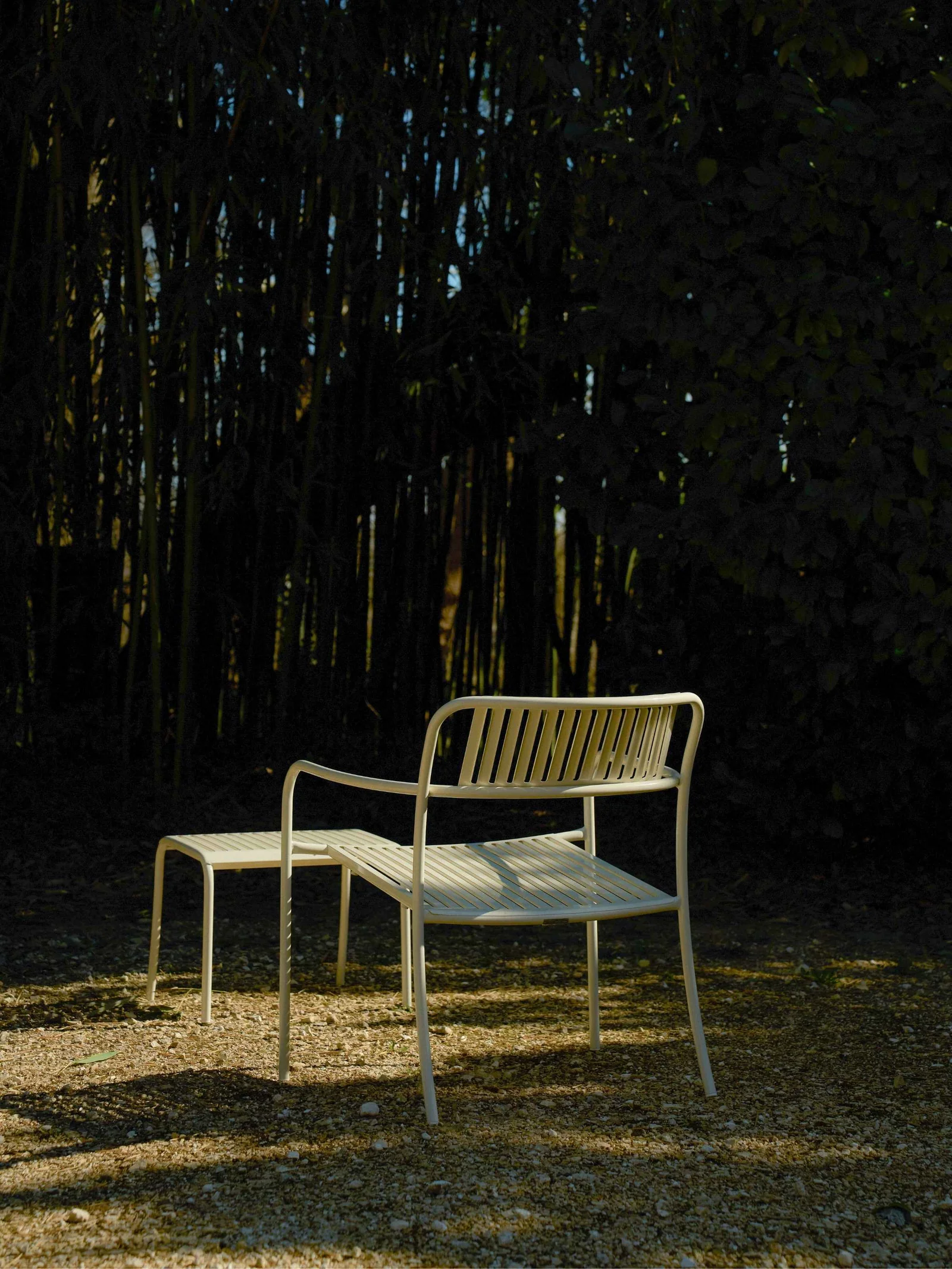 Tolix-loungechair-Patio stripe - 14