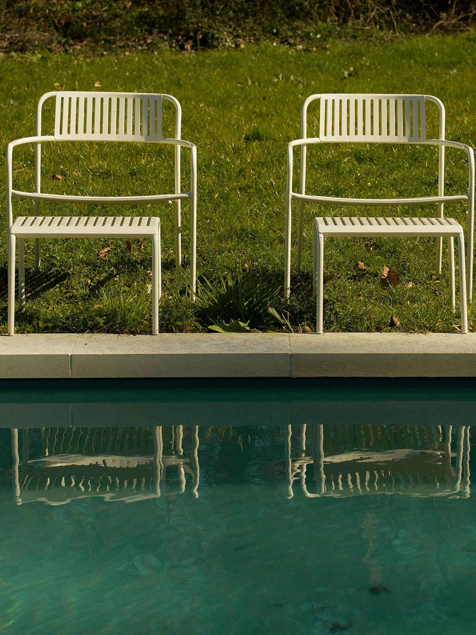 Tolix-loungechair-Patio stripe - 15