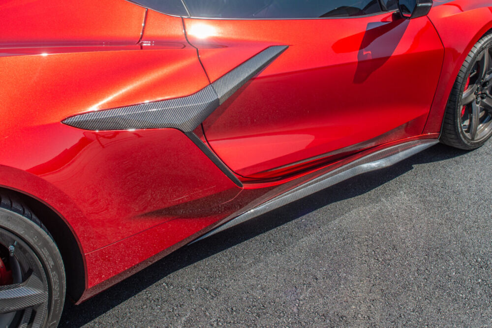 Side Skirts – Carbon (CHEVROLET CORVETTE C8 2023-2026 Z06)