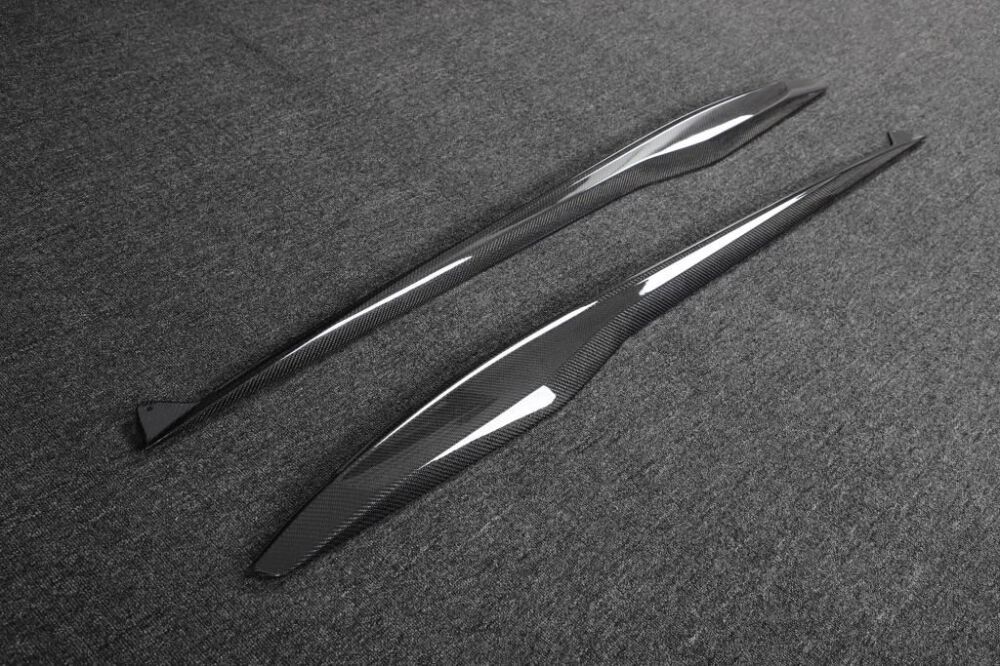Side Skirts – Carbon (CHEVROLET CORVETTE C8 2023-2026 Z06) - 7