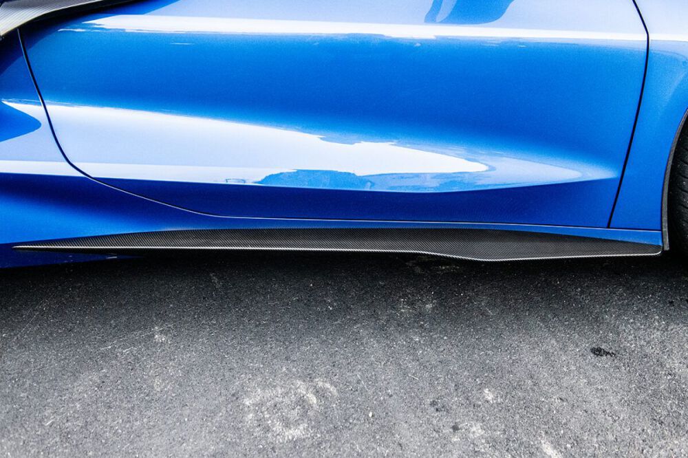 Side Skirts – Carbon (CHEVROLET CORVETTE C8 2020-2026 Stingray) - 3