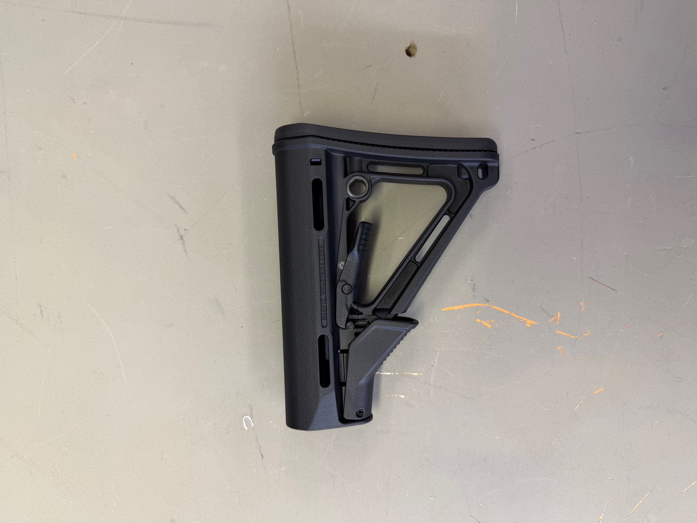 MAGPUL CTR stock Mil Spec Black - Nya utan förpackning