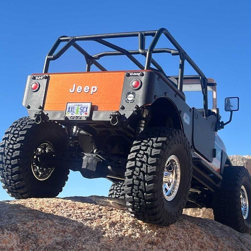 AXIAL 1/10 Axial SCX10 III Jeep CJ-7 Copper - 5