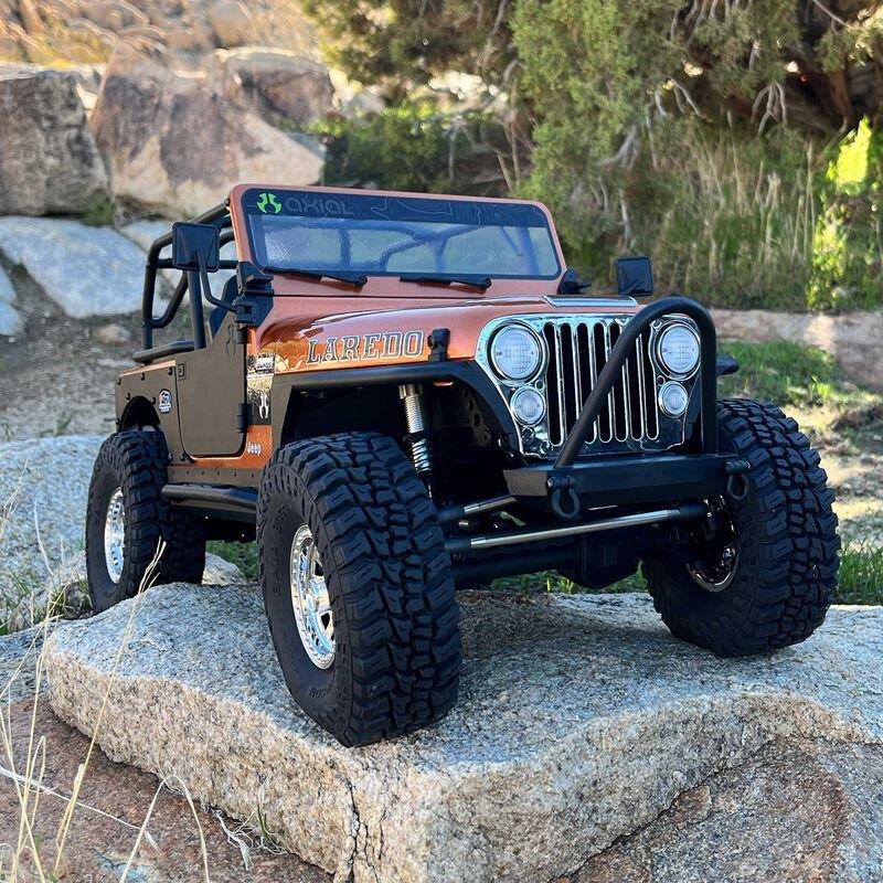 AXIAL 1/10 Axial SCX10 III Jeep CJ-7 Copper - 4