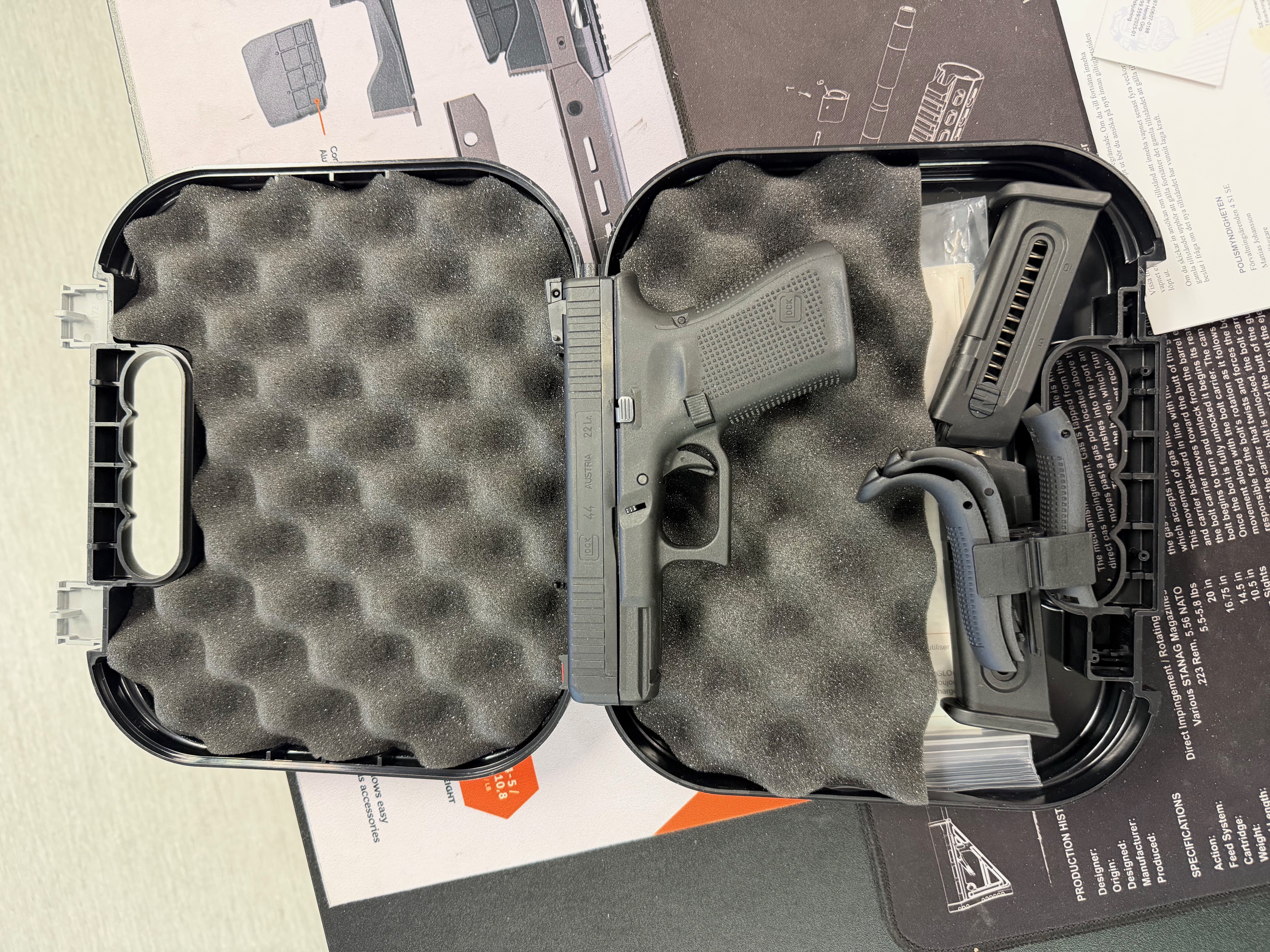 Glock 44 (BEGAGNAD 3000kr)
