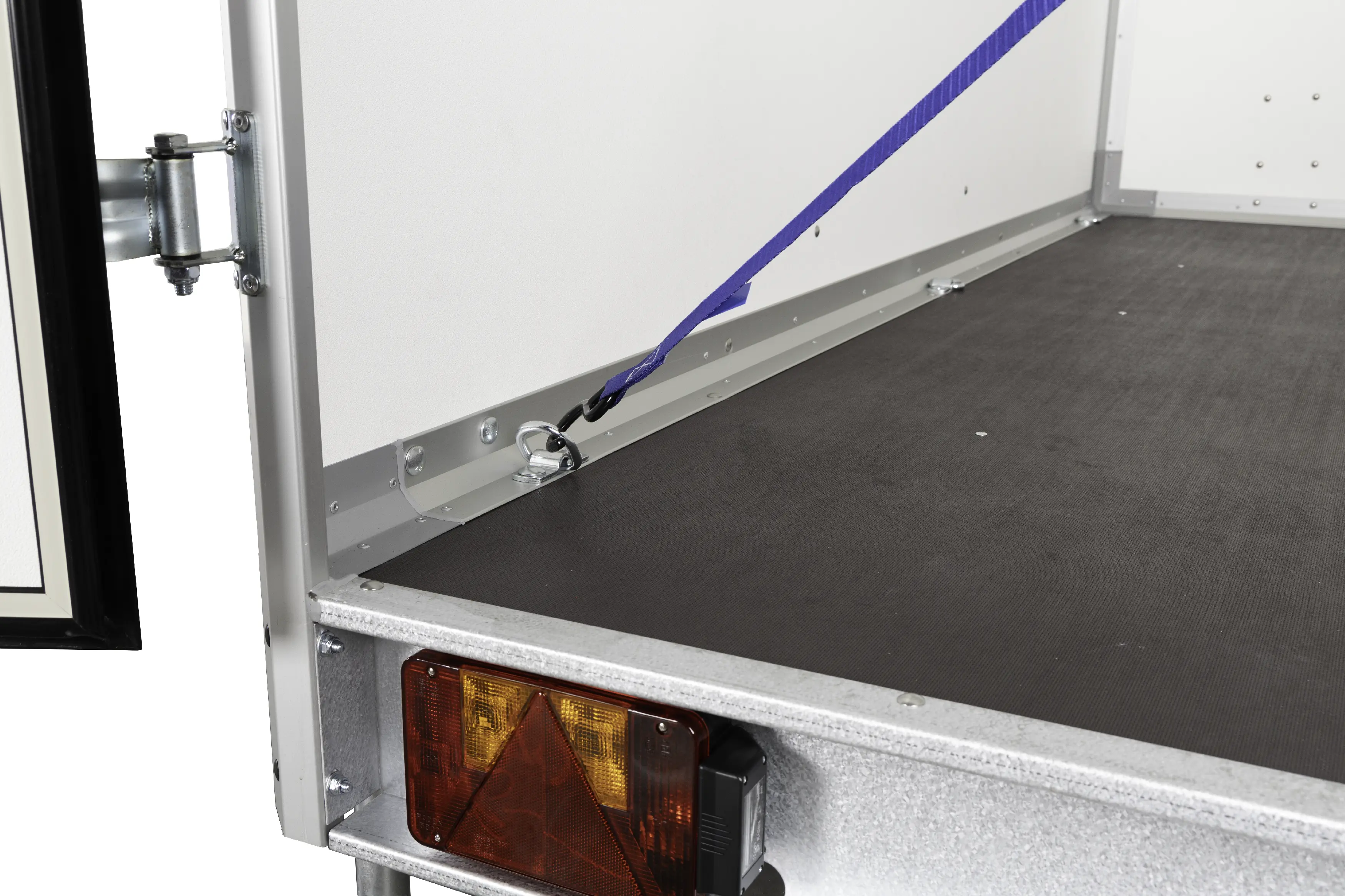 2517 C4 - 2500 kg - 33