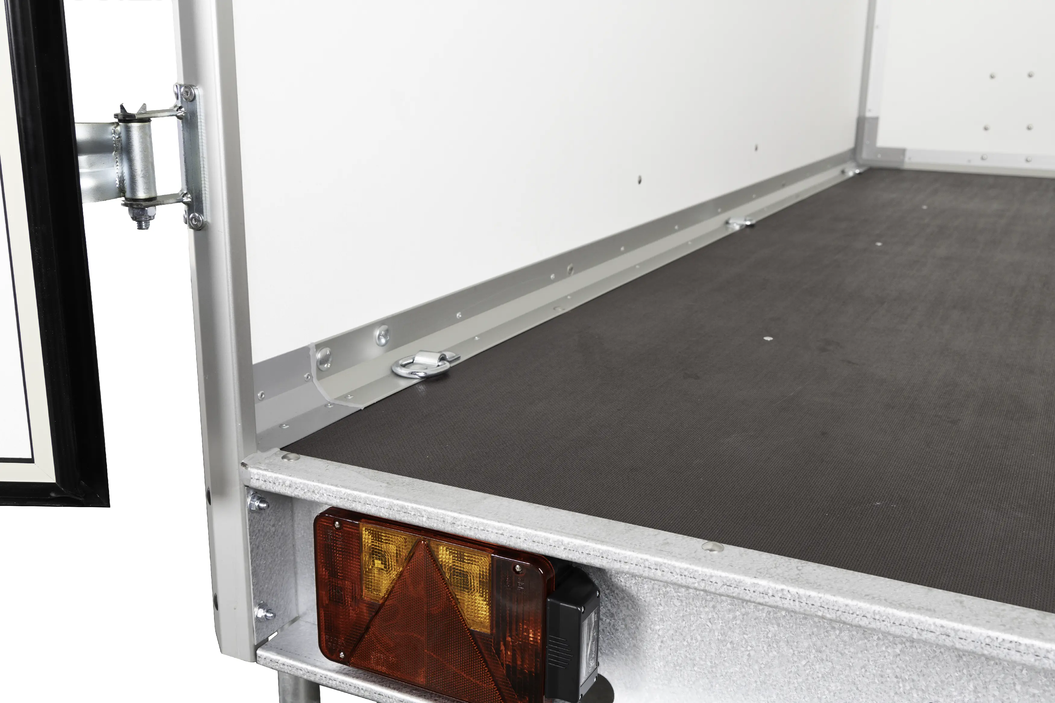 715 C2 - 750 kg - 24