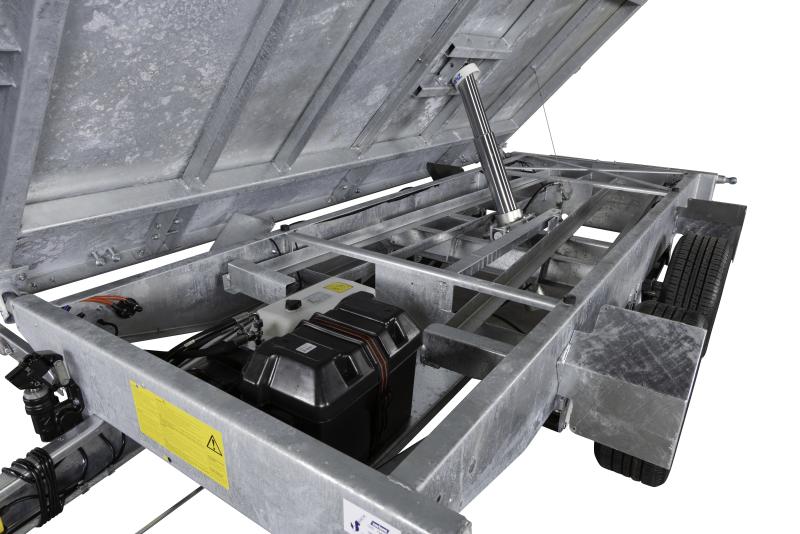 3517 TB - 3500 kg - 22