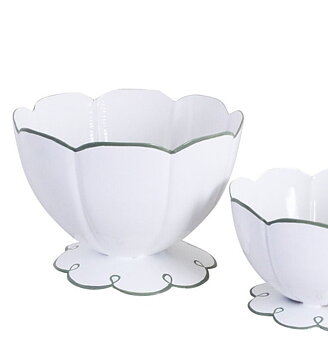 Skål på fot vit  grön emalj shabby chic lantlig stil Gårdsromantik