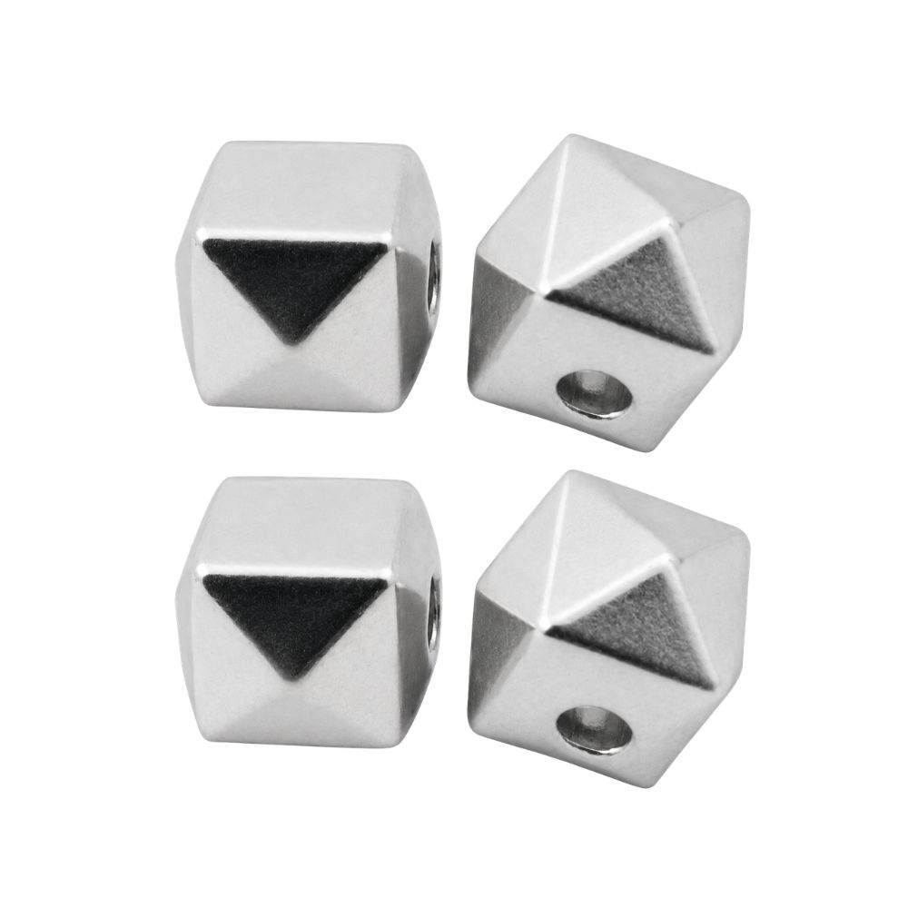 Facetterade silverfärgade kubpärlor 5 mm, 20 st