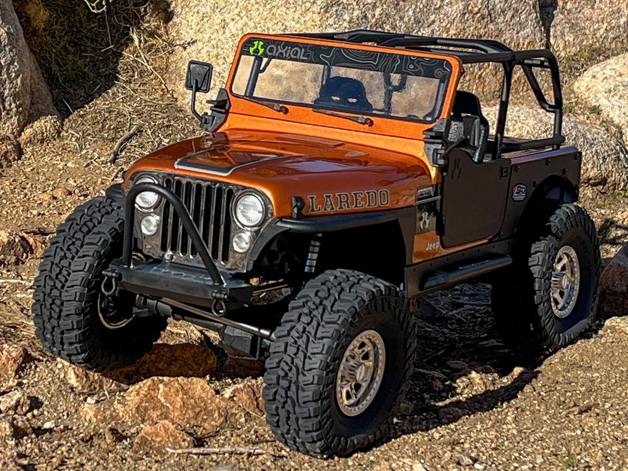 Axial 1/10 SCX10 III Jeep CJ-7 4X4 RTR Brushed Rock Crawler, Copper - 18