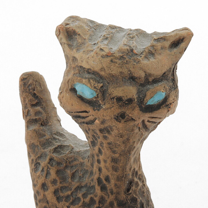 Ester Wallin (1967) Rustic Standing Cat 7 cm