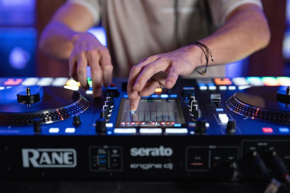 RANE SYSTEM ONE - 19