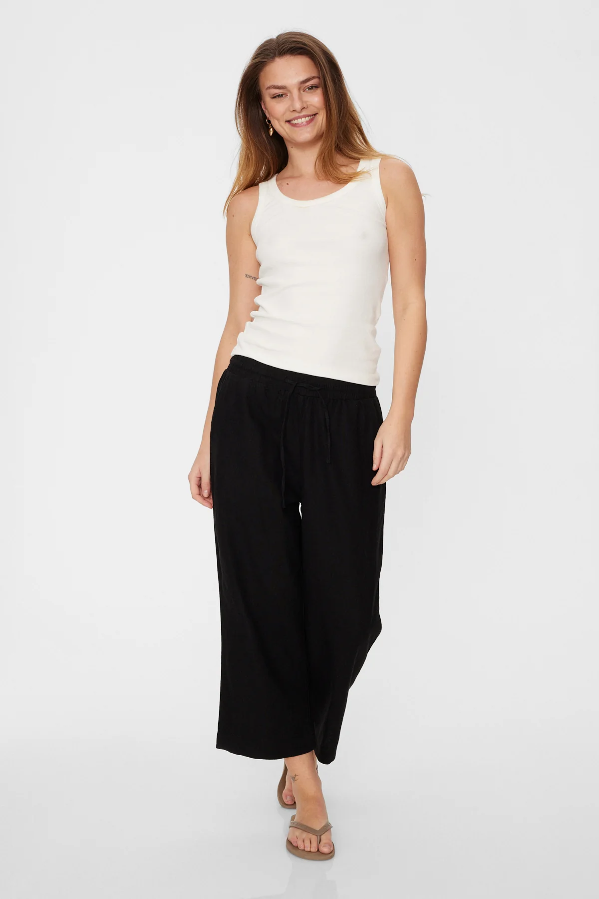 Freequent Lava 7/8 Linen Pants Black - 6