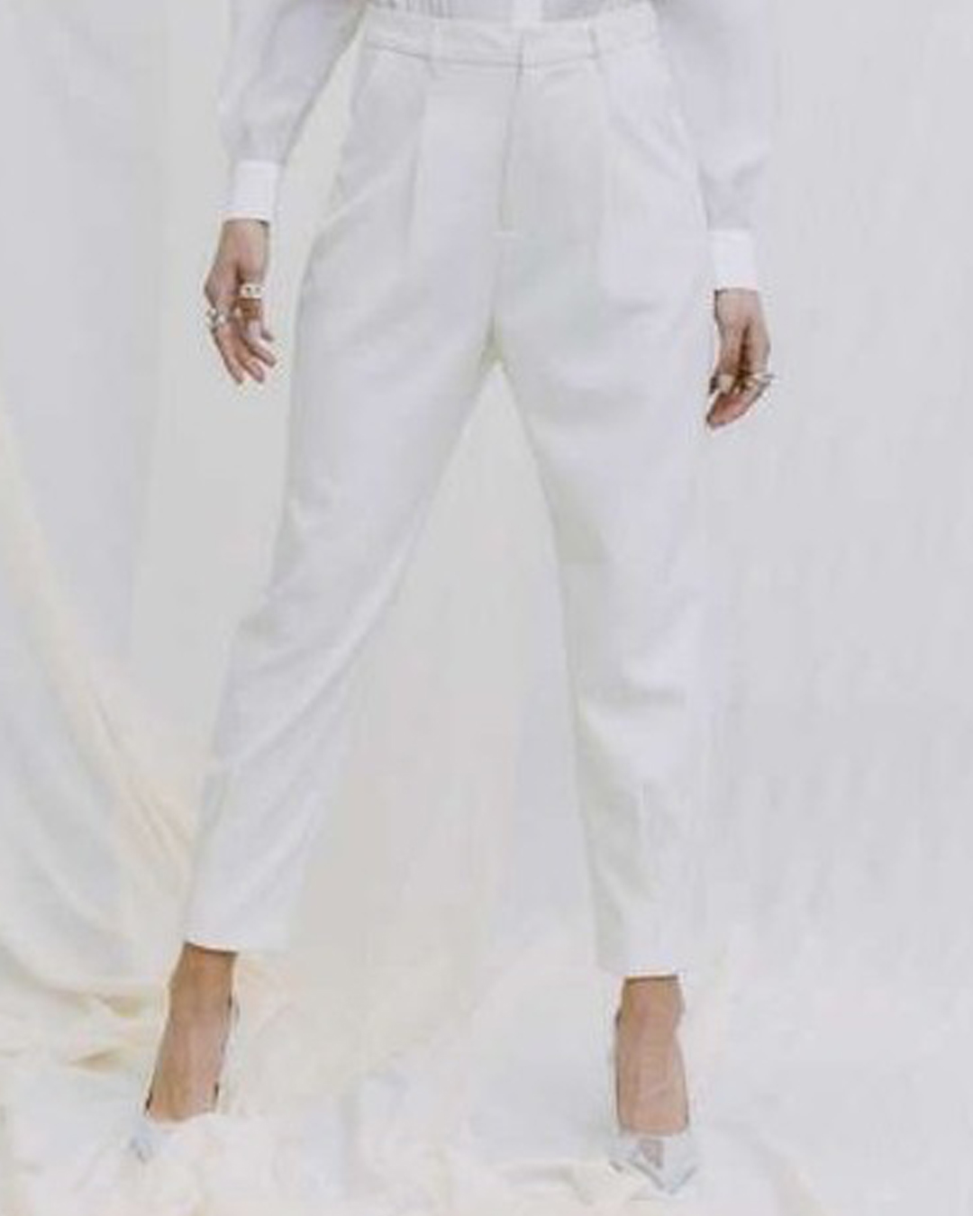 Byxa Tailor dressad hög midja offwhite