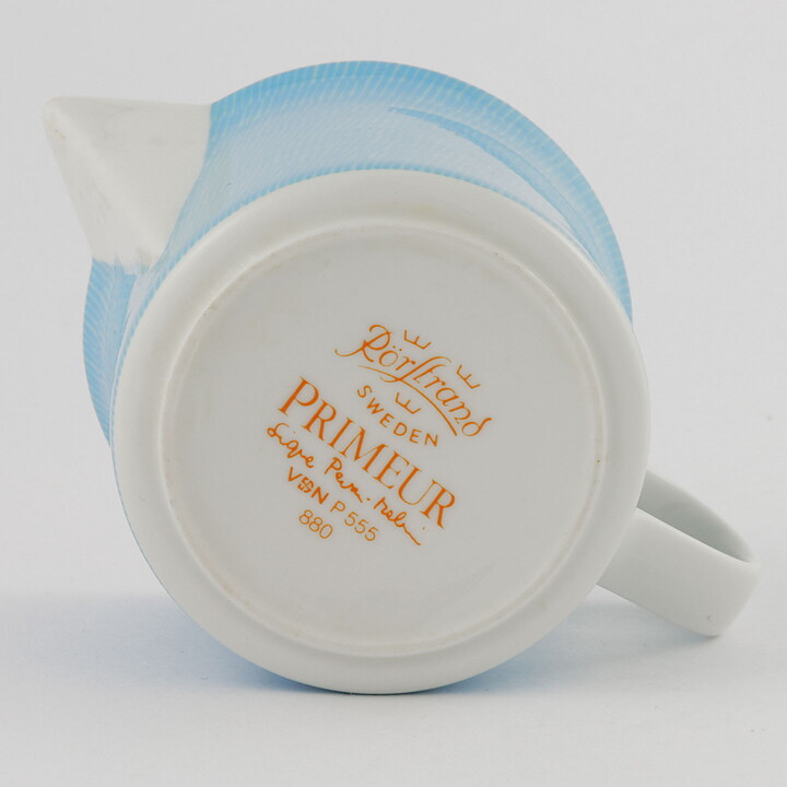 Signe Persson-Melin (Primeur 1978) Blue Classic Creamer with Terracotta Border 11/7 cm