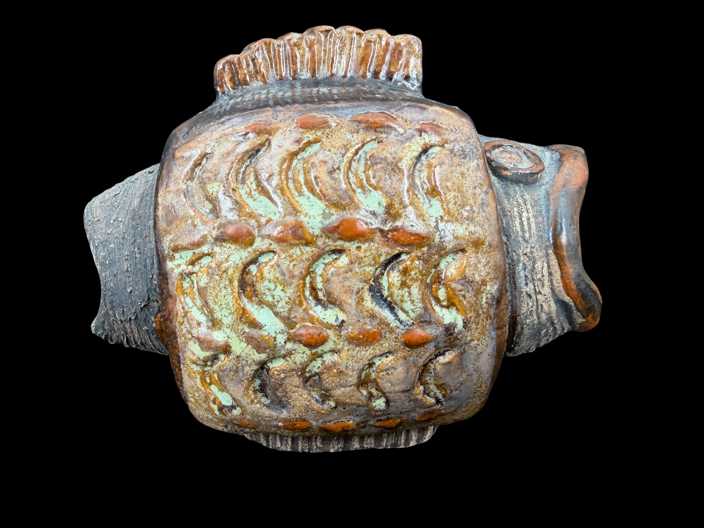 ラース・バーグステン「魚」、ウォールレリーフ。 - 2