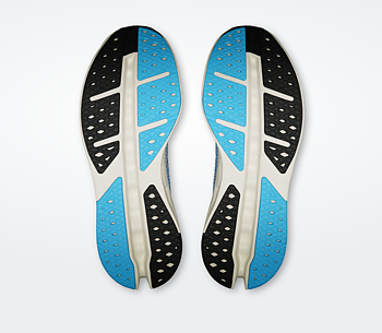 On Cloudsurfer Max M