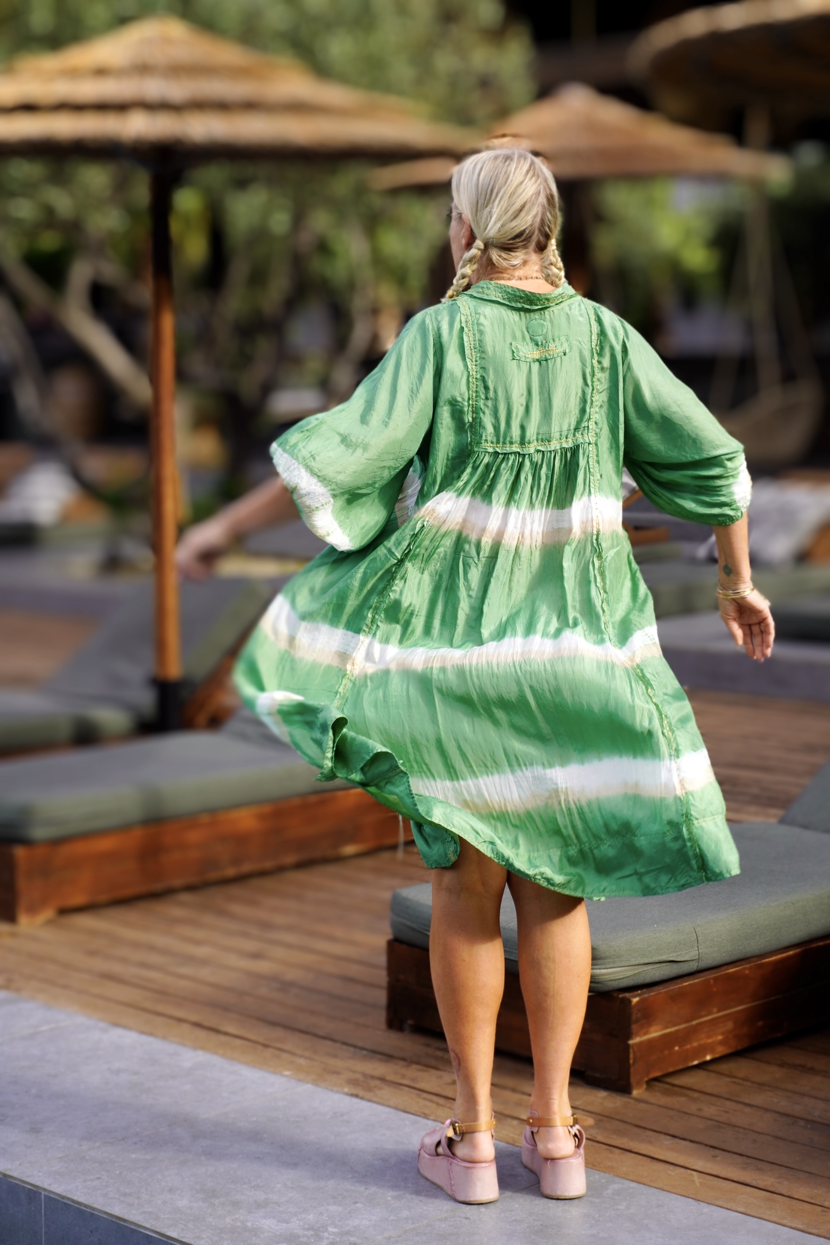 LINE SHELLEY SILK BATIK DRESS INDU GREEN  - 4