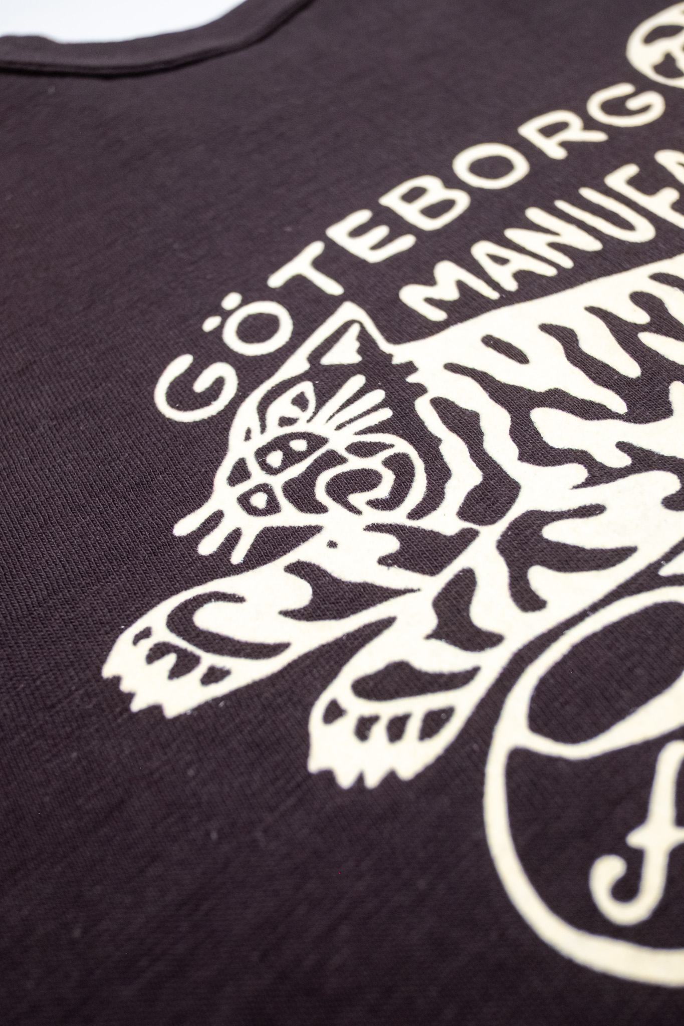 Warehouse X Göteborg Manufaktur - Lot 4601 Athletic Champs T-Shirt Sumikuro - 7