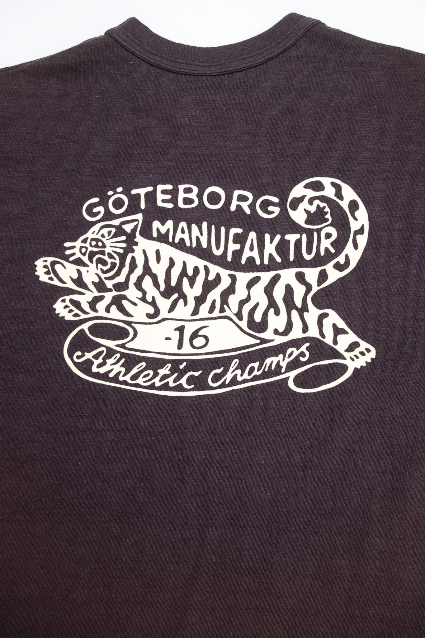 Warehouse X Göteborg Manufaktur - Lot 4601 Athletic Champs T-Shirt Sumikuro - 6