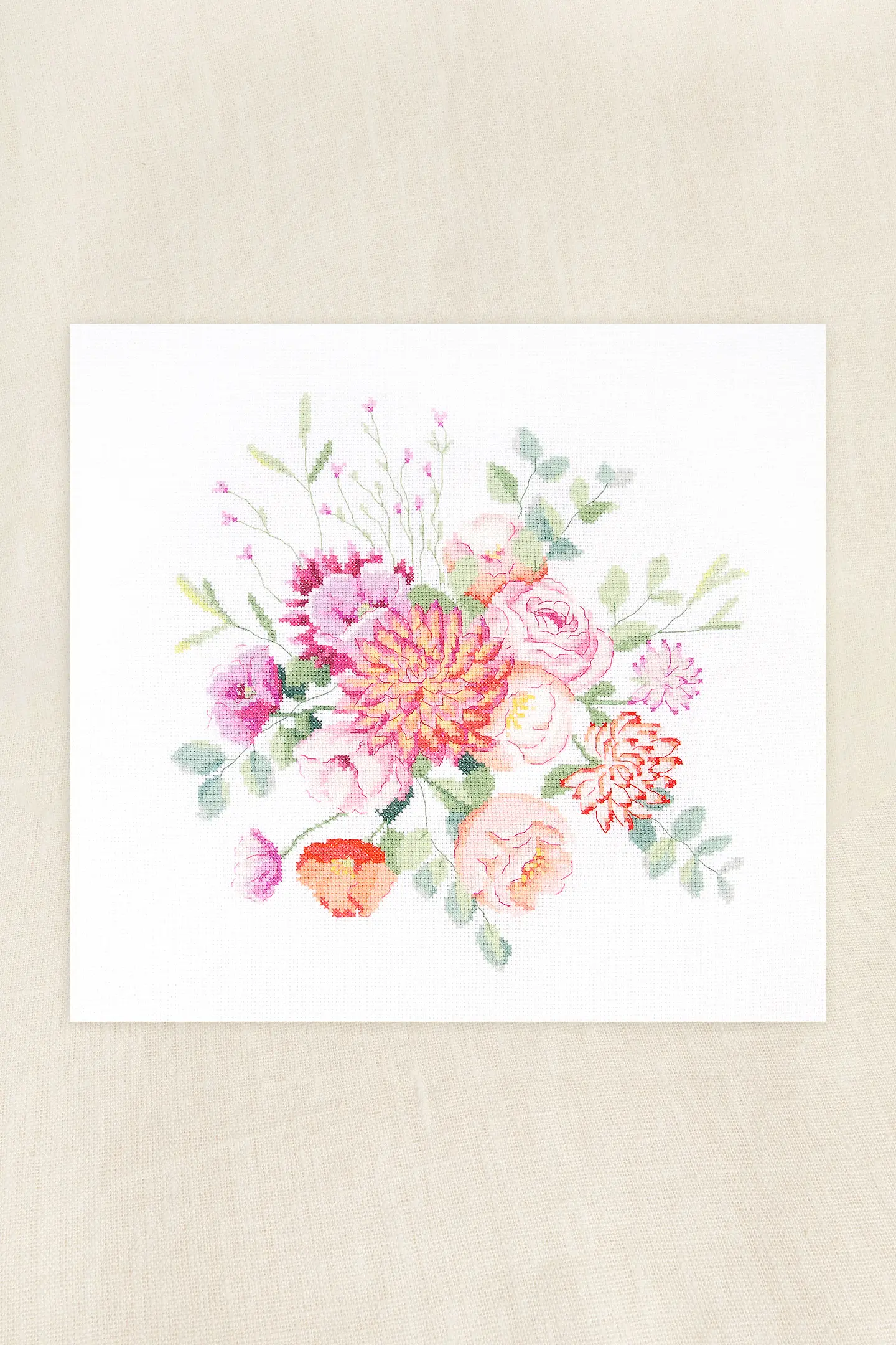 DMC Korsstygnskit Vintage Bouquet 28,5 x 28,2 cm - Aida 5,5/14 ct